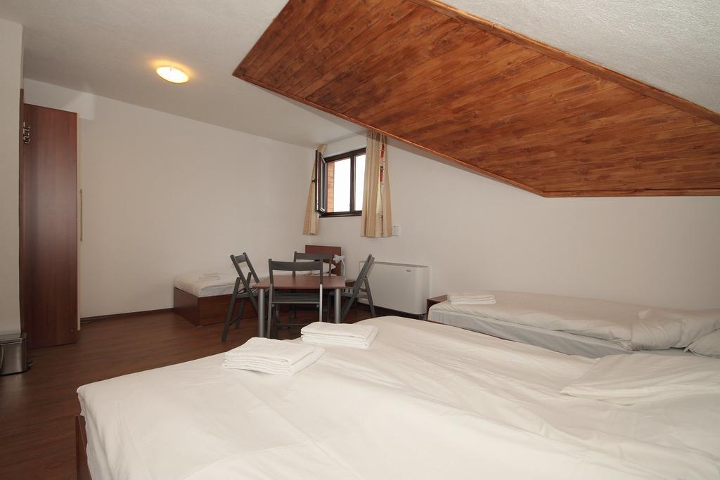 Yan Bibiyan Guest House Negushevo Exterior foto