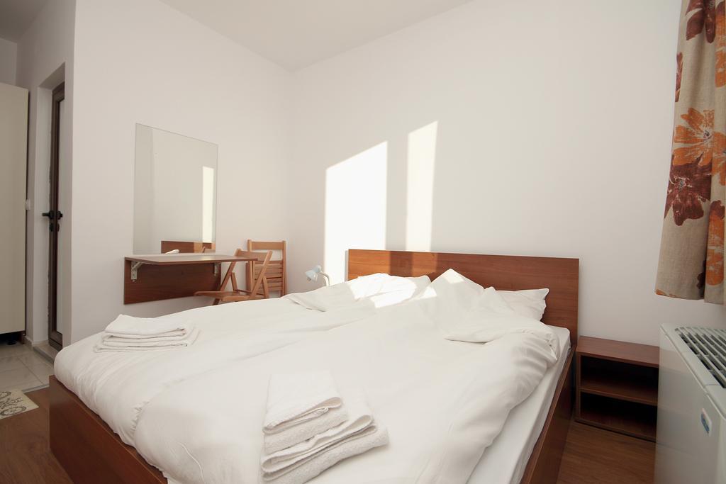 Yan Bibiyan Guest House Negushevo Exterior foto